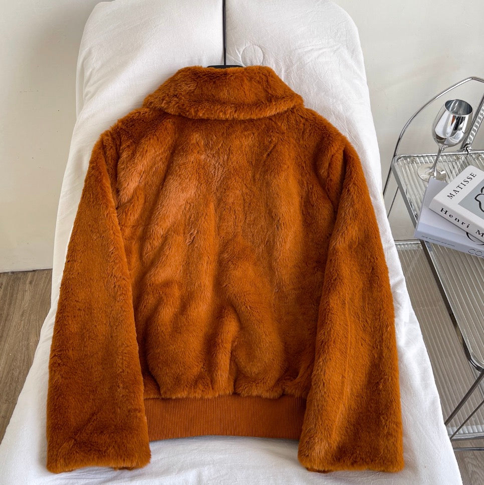 Niche Lapeled Thermal Short Coat