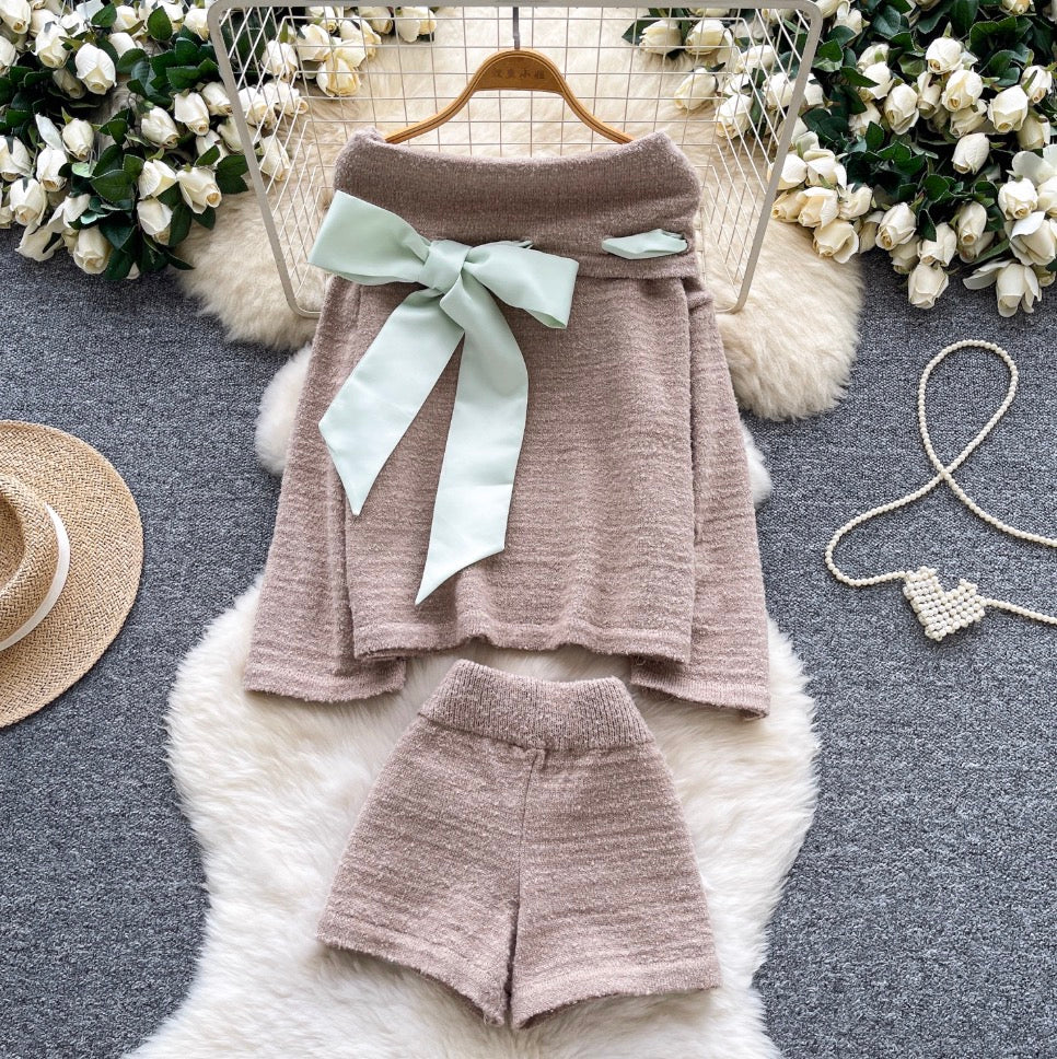 Bow-tie Sweater & Shorts Knitted 2Pcs