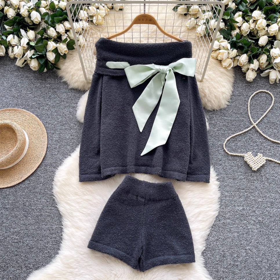 Bow-tie Sweater & Shorts Knitted 2Pcs