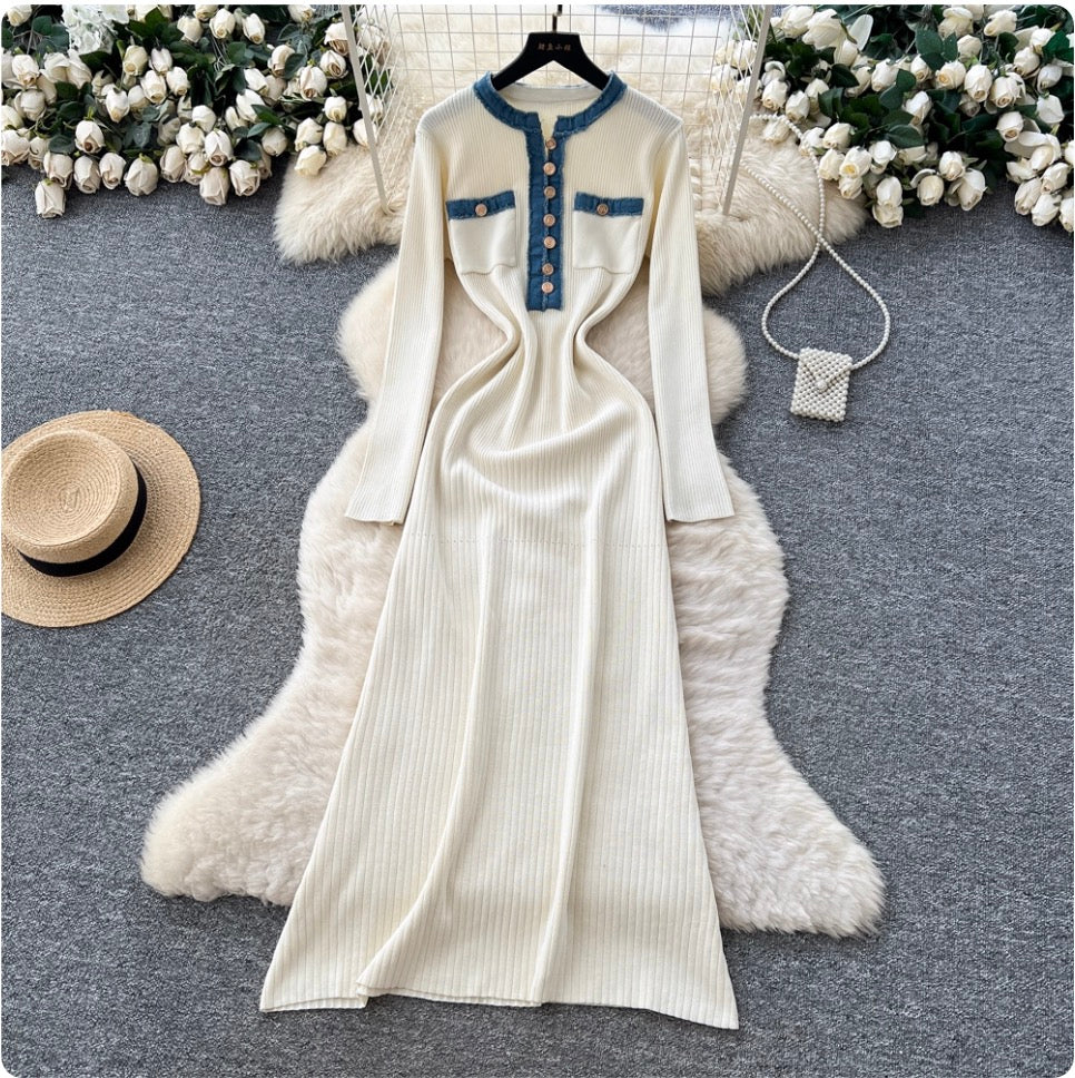 Color-blocking Round Collar Knitted Dress