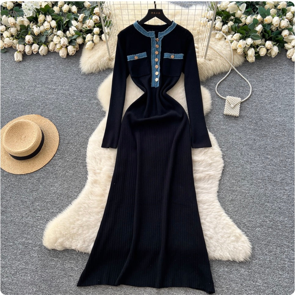 Color-blocking Round Collar Knitted Dress