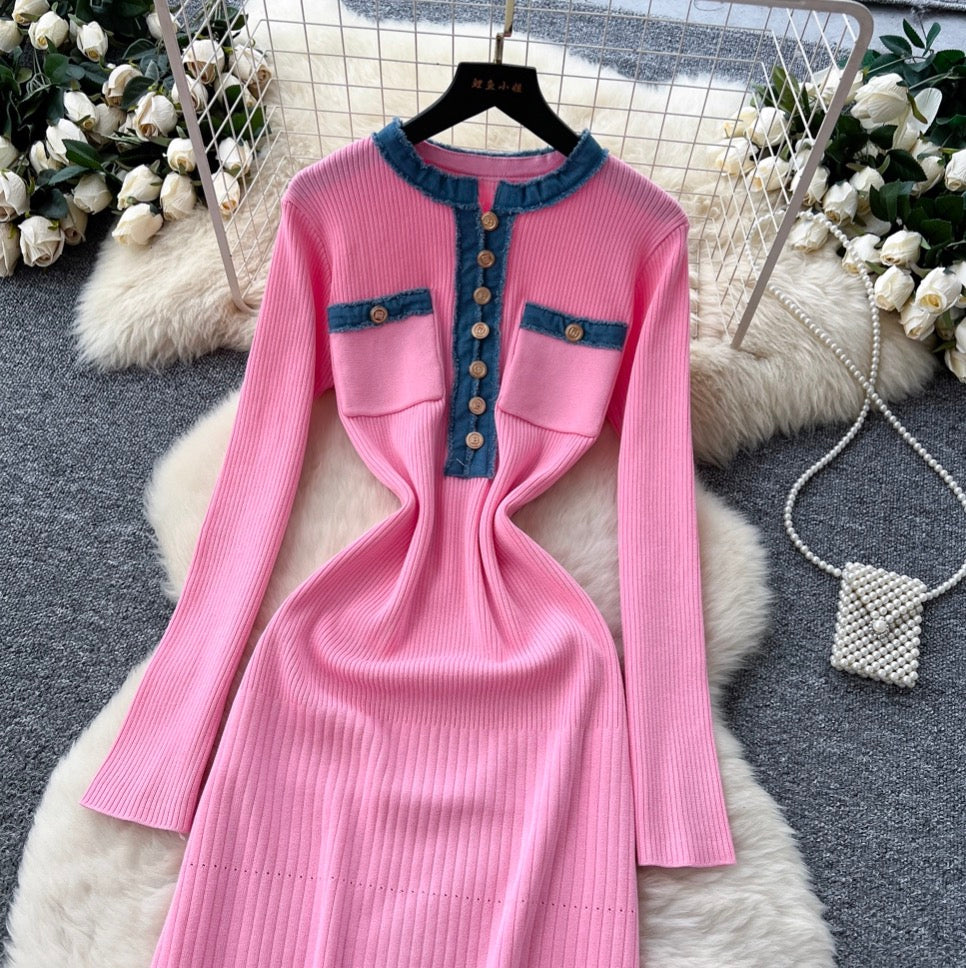 Color-blocking Round Collar Knitted Dress