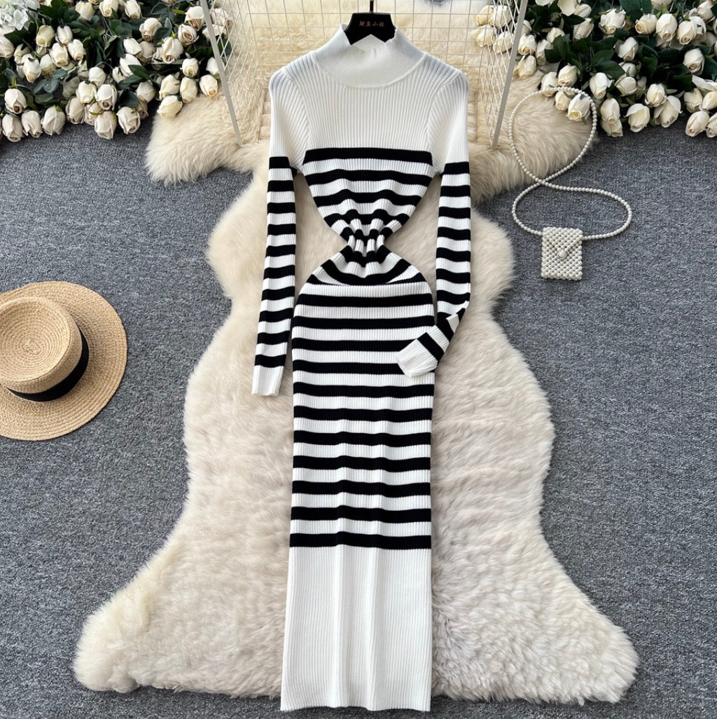Chic Color-blocking Knit Dress