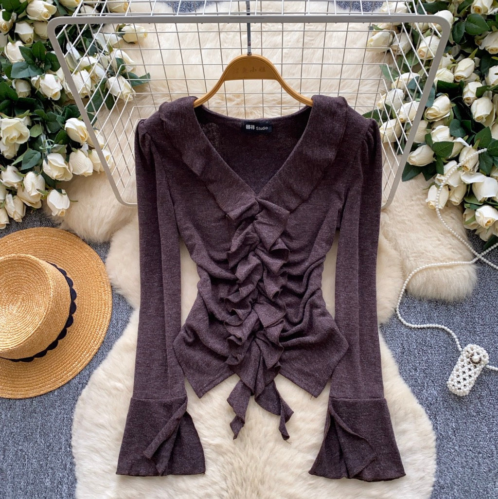 Vintage V-neck Ruffled Bottoming Top