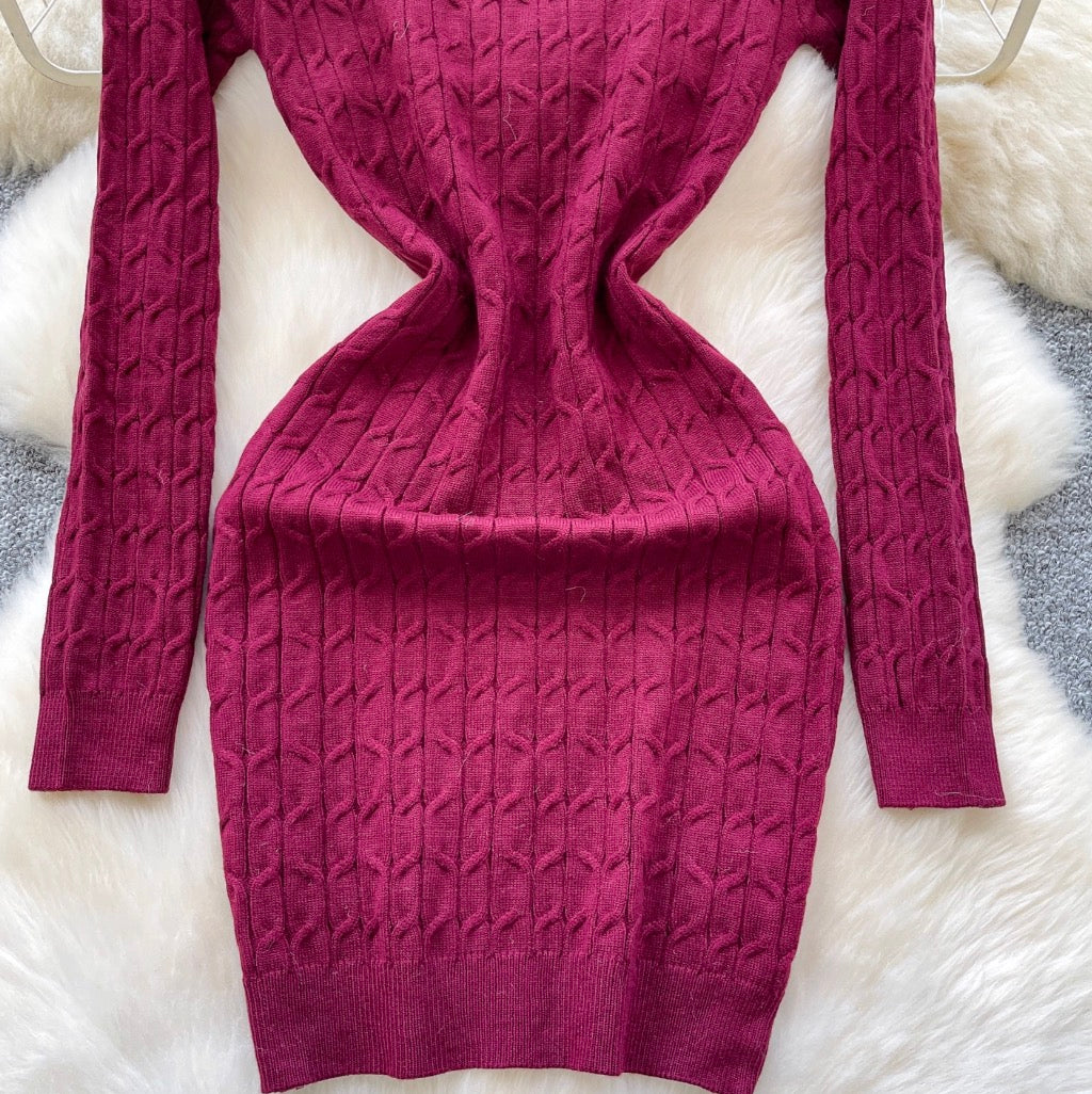 Square Neckline Twisted-knit Dress