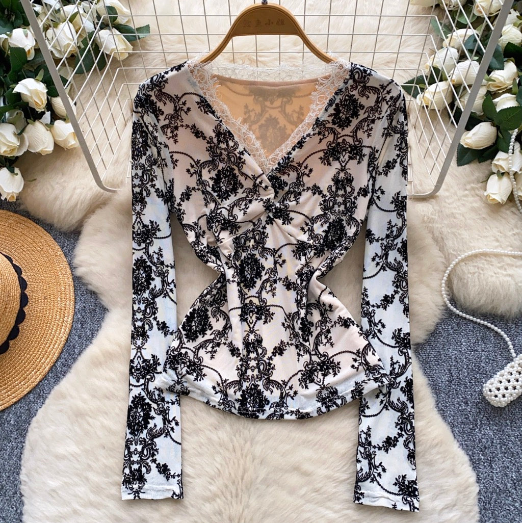 V-neck Knotted Embroidered Lace Top
