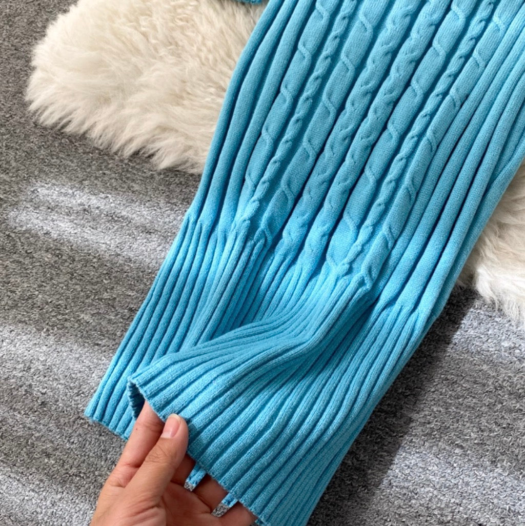 Turtleneck Stretchy Twisted-knit Dress