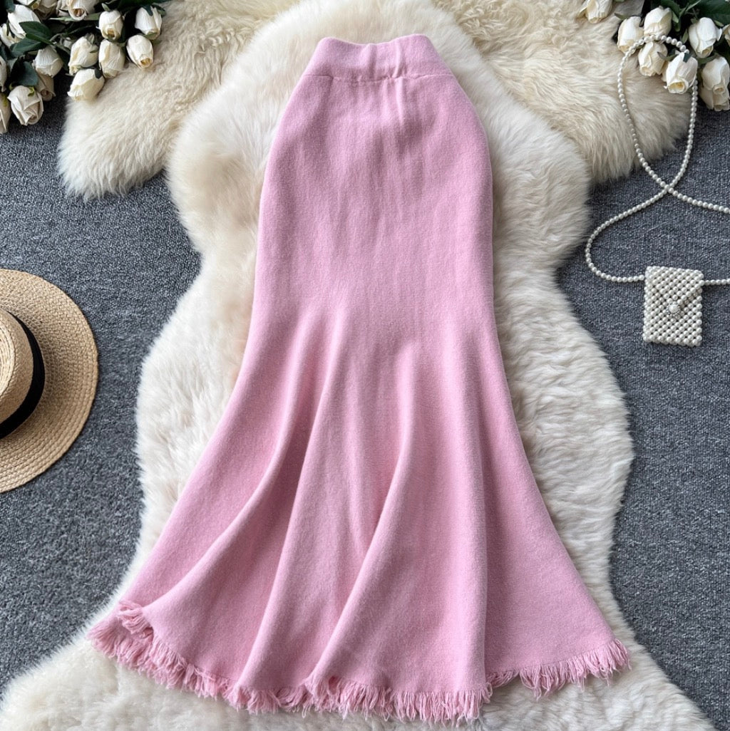 Solid Color Fringed Knit Skirt