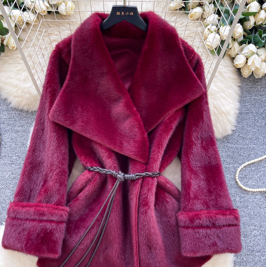 V-neck Lapeled Thermal Coat