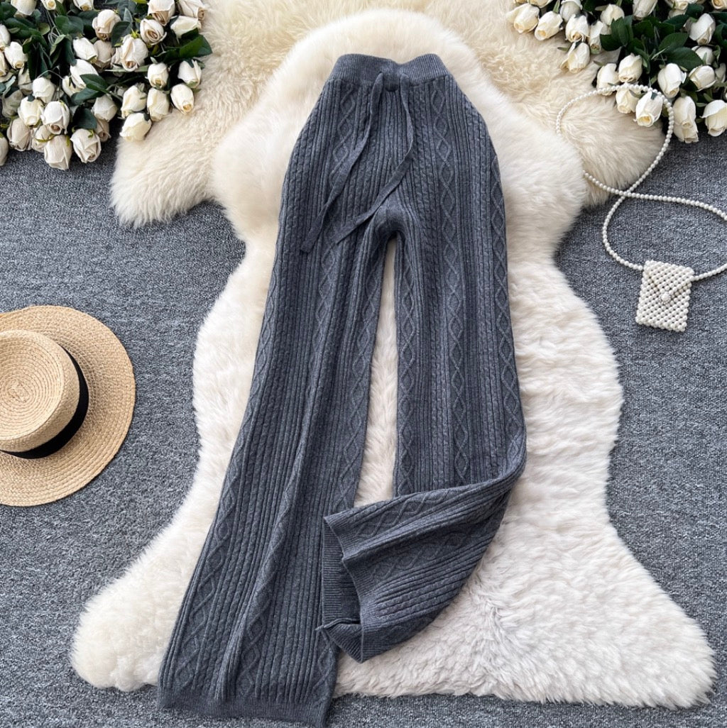Solid Color Twist-knitted Trousers