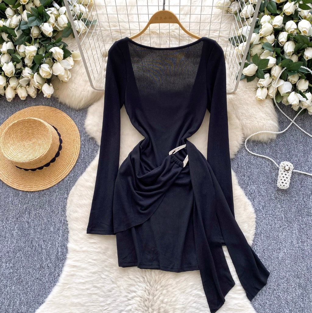 Knotted Buckle Backless Dress