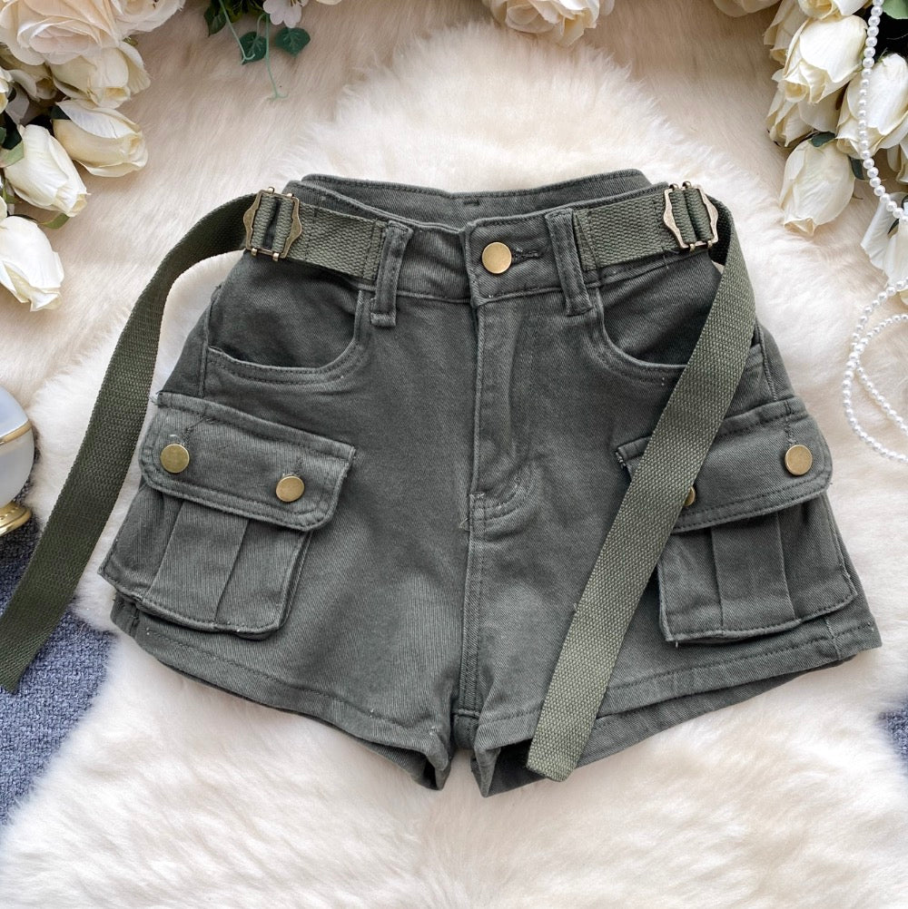 Chic Shorts with Large Pockets