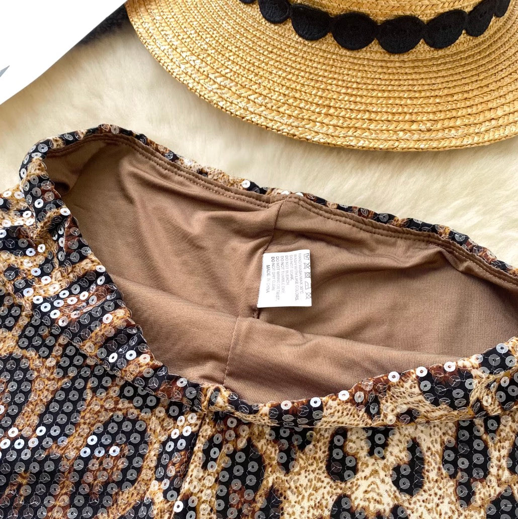 Shiny Leopard Print Sequined Shorts