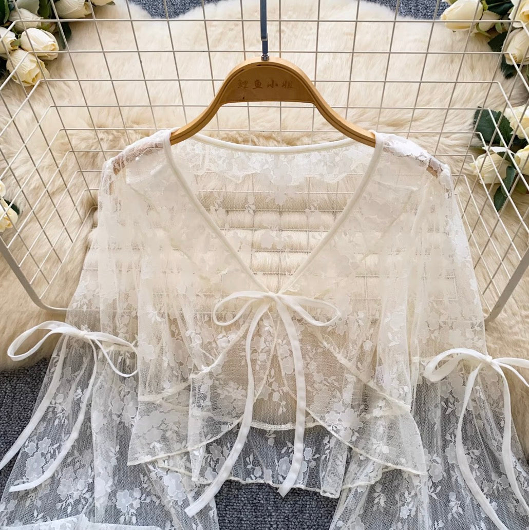 Sweetie Lace Embroidered Sunscreen Top