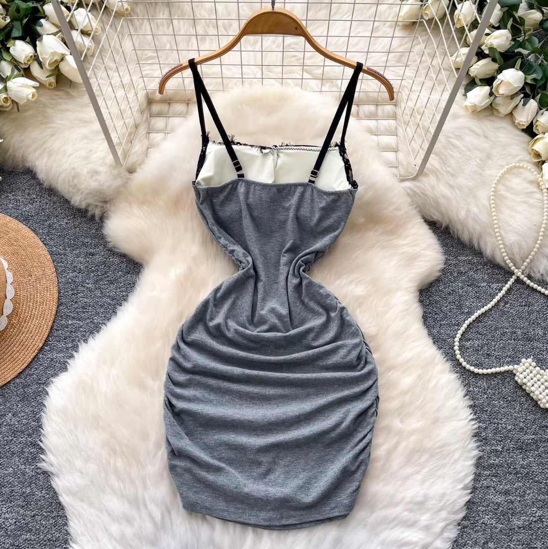 Lace Patchwork Hip-wrapping Slip Dress