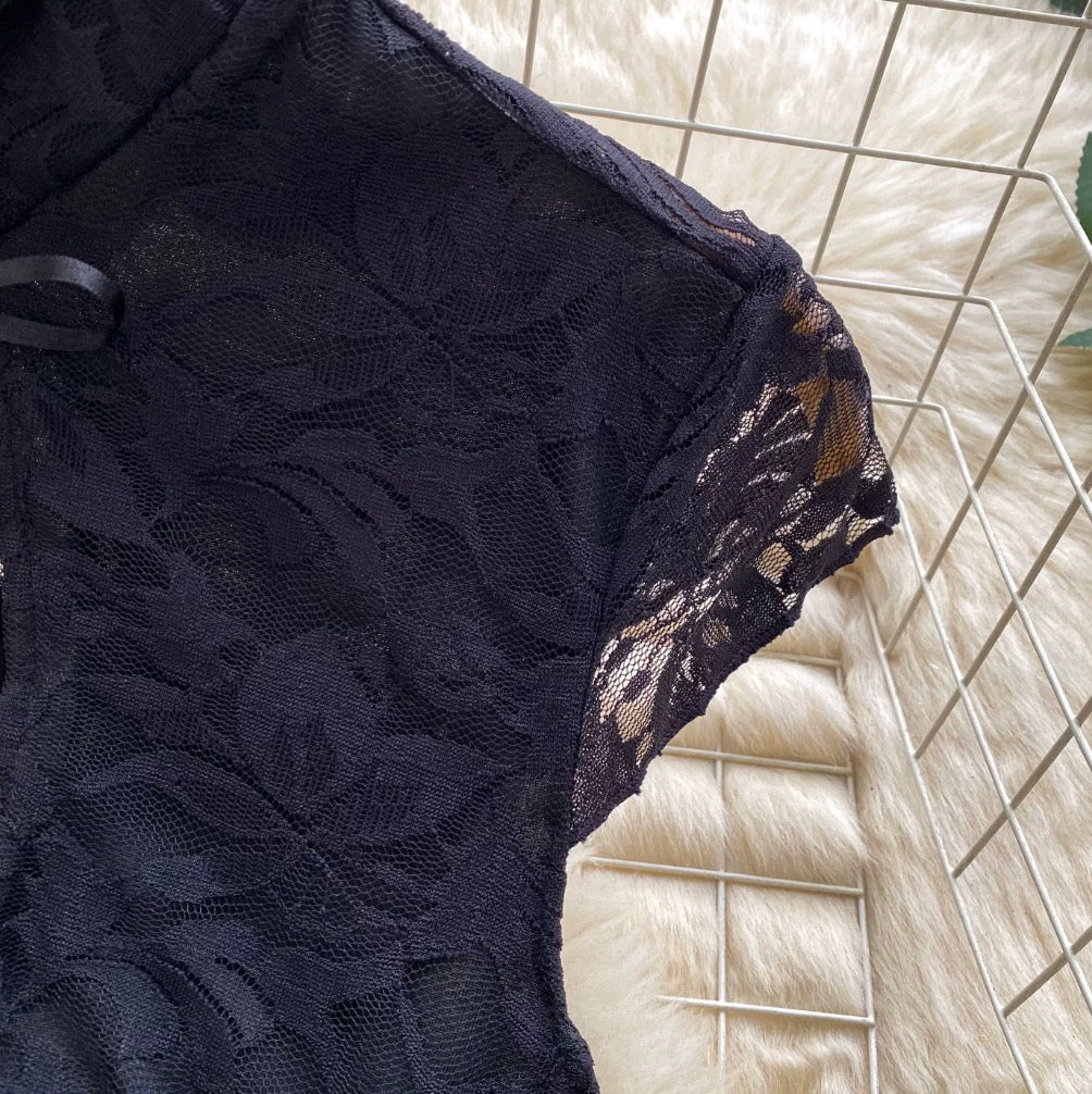 Sexy Black Lace Fishbone Top
