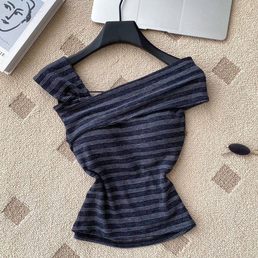 Vintage Off-shoulder Striped Top