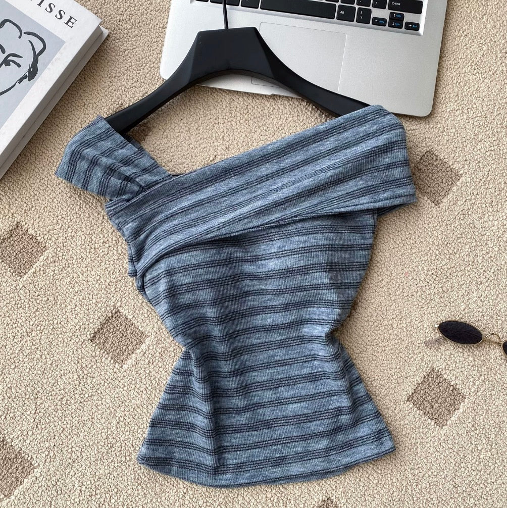 Vintage Off-shoulder Striped Top