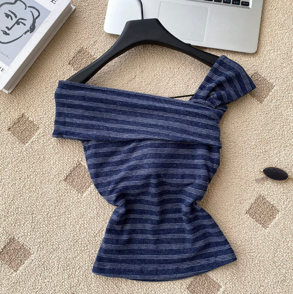Vintage Off-shoulder Striped Top