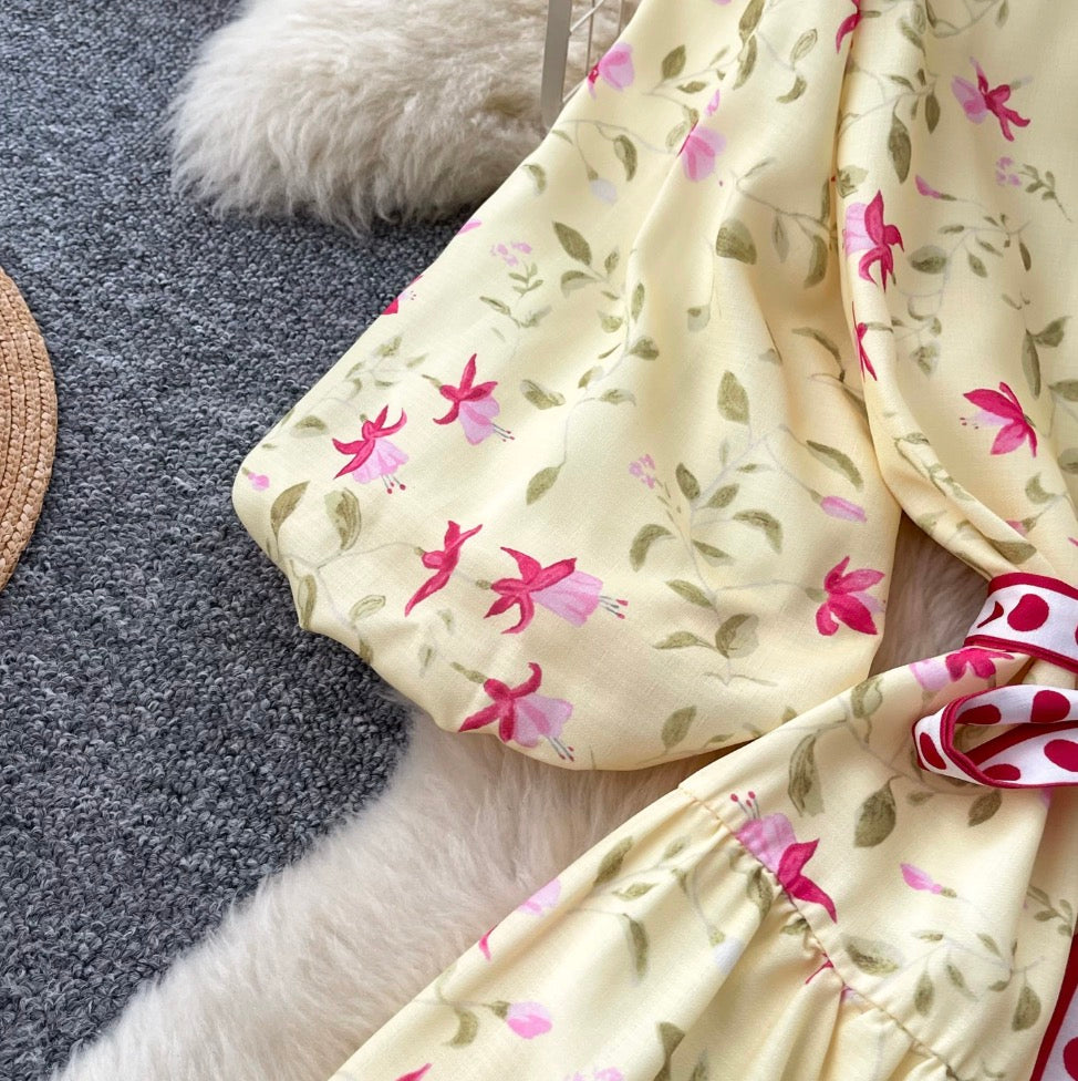 Sweetie Puffy Sleeve Floral Dress