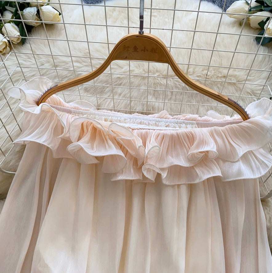 Off-shoulder 3D Ruffled Chiffon Shirt