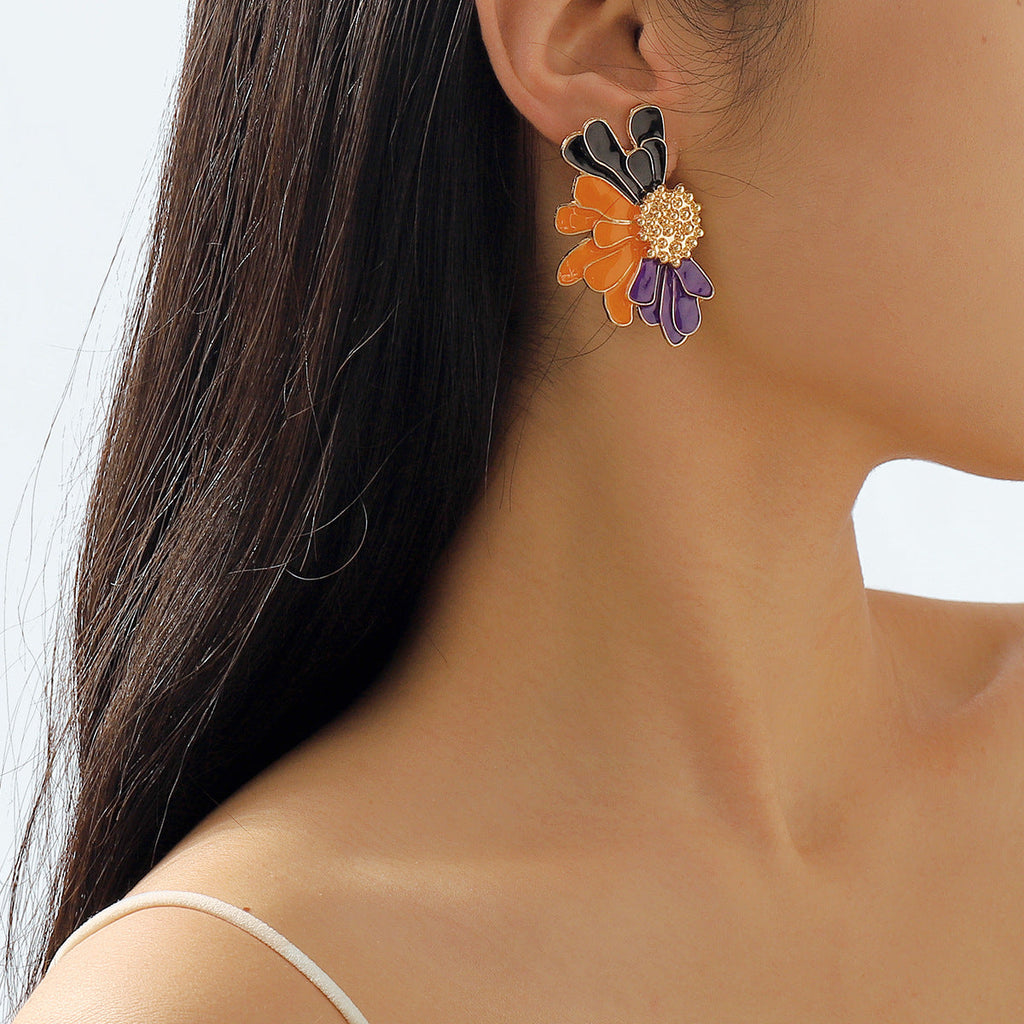 Vintage Alloy Flower Stud Earrings