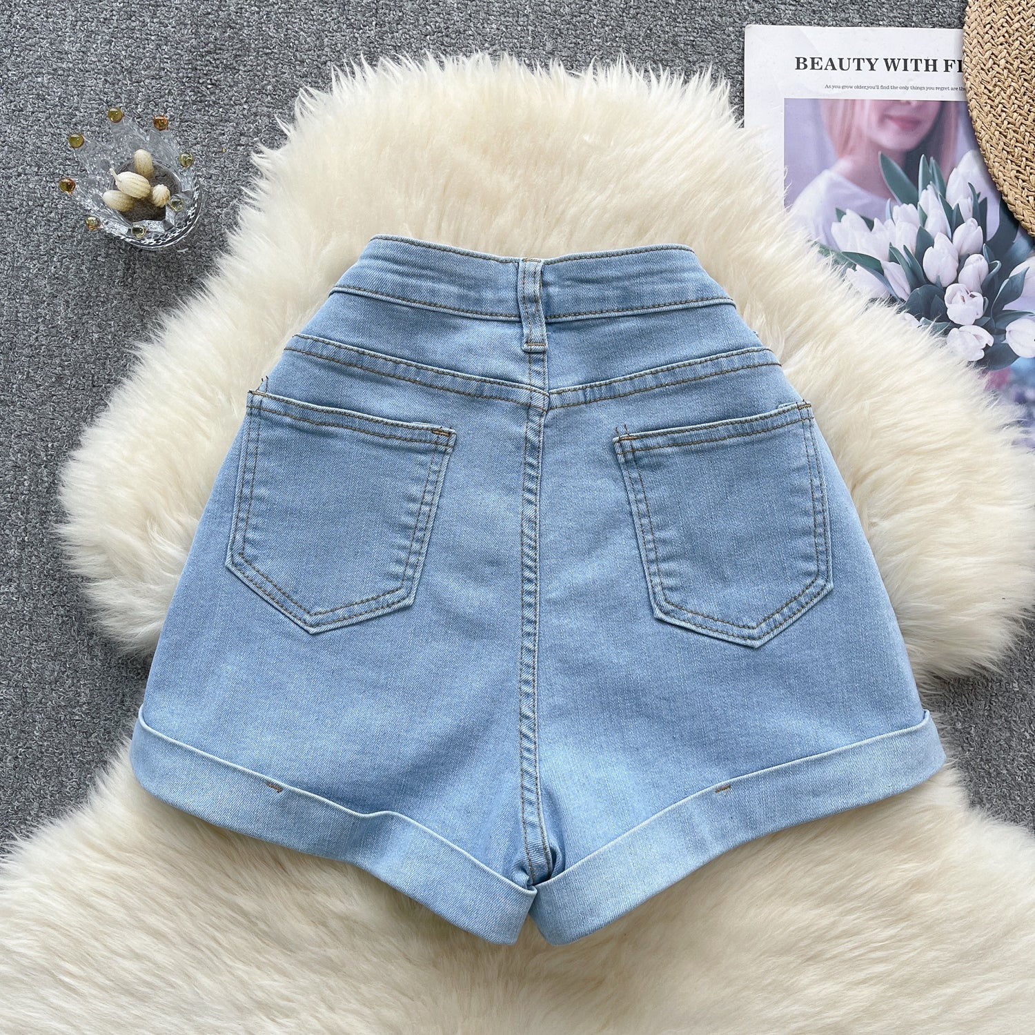 Vintage High-waist Hemming Denim Shorts