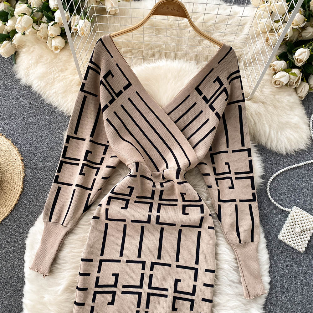 V-neck Knitted Dress
