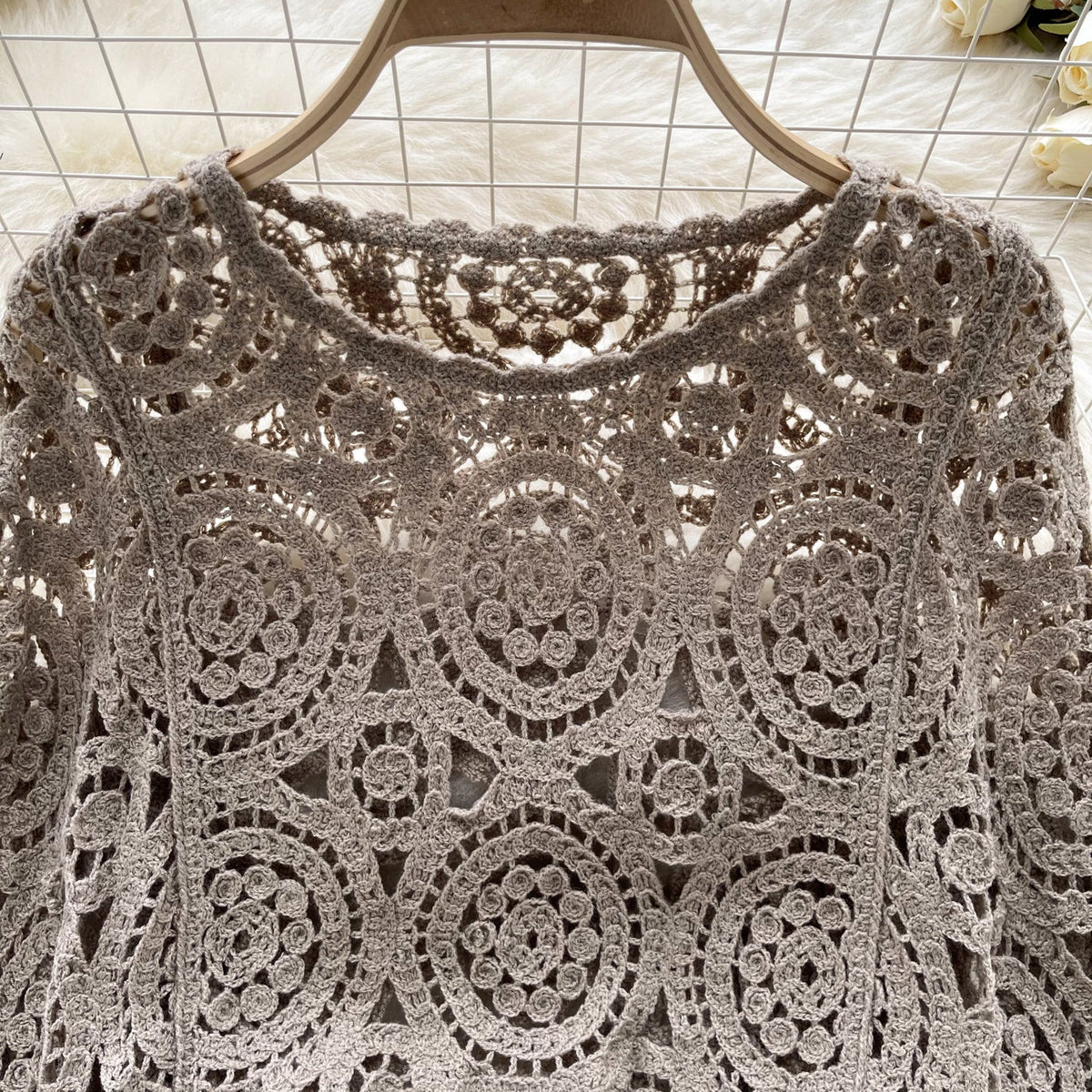 Vintage Hollowed Crochet Knitted Top