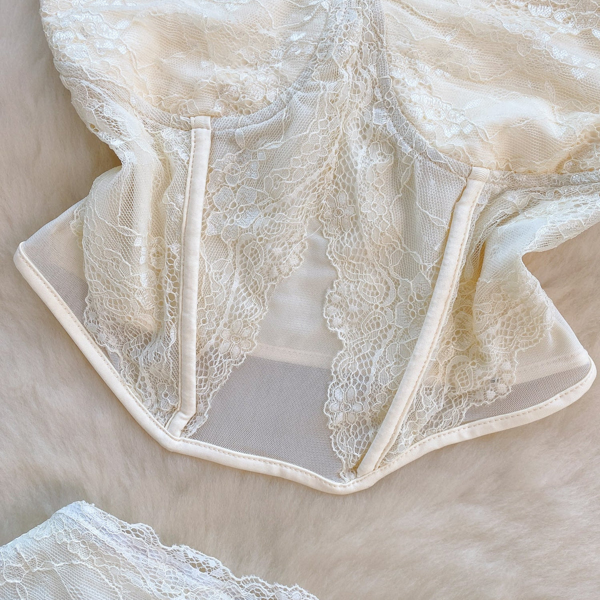Strapless Top&Mini Skirt Lace 2Pcs