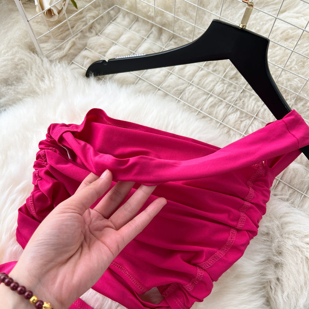 One-shoulder Top&Split Skirt Niche 2Pcs