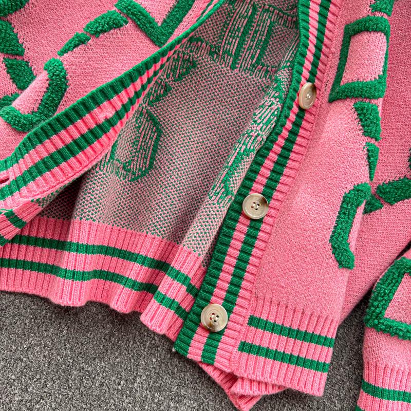Chic Color-blocking Thermal Cardigan