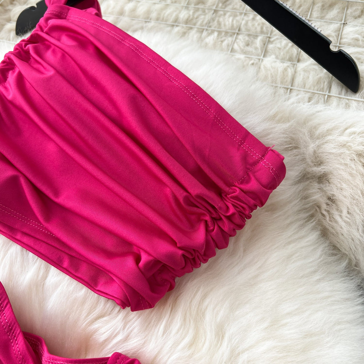 One-shoulder Top&Split Skirt Niche 2Pcs