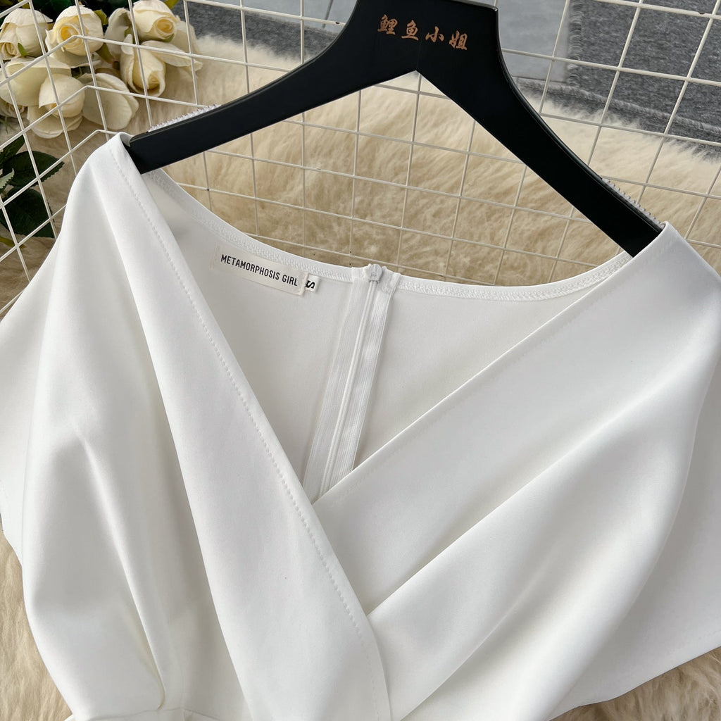 Niche Solid Color Lace-up Dress