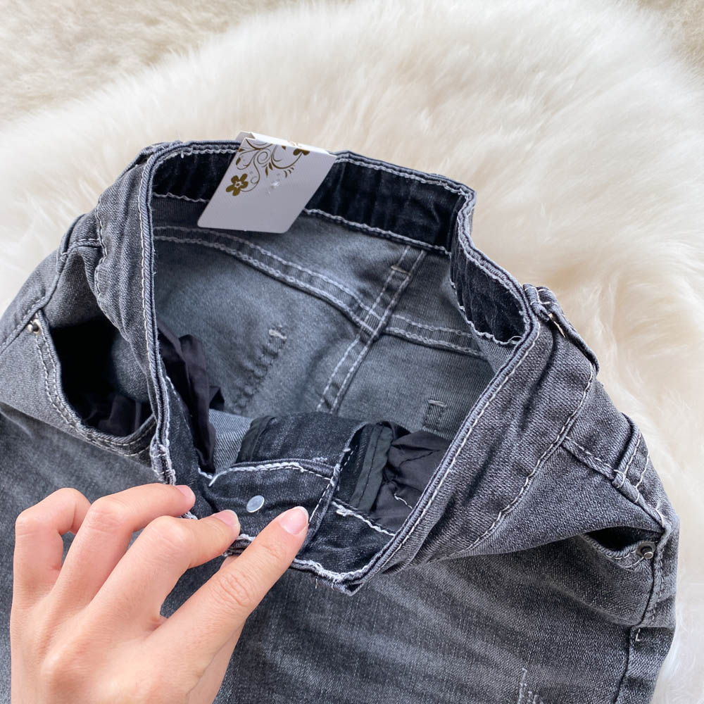 Patchwork Ruffle-trimmed Flared Jeans