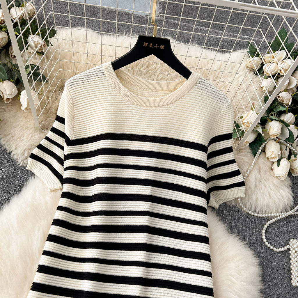 Color-block Striped Loose Knitted Dress