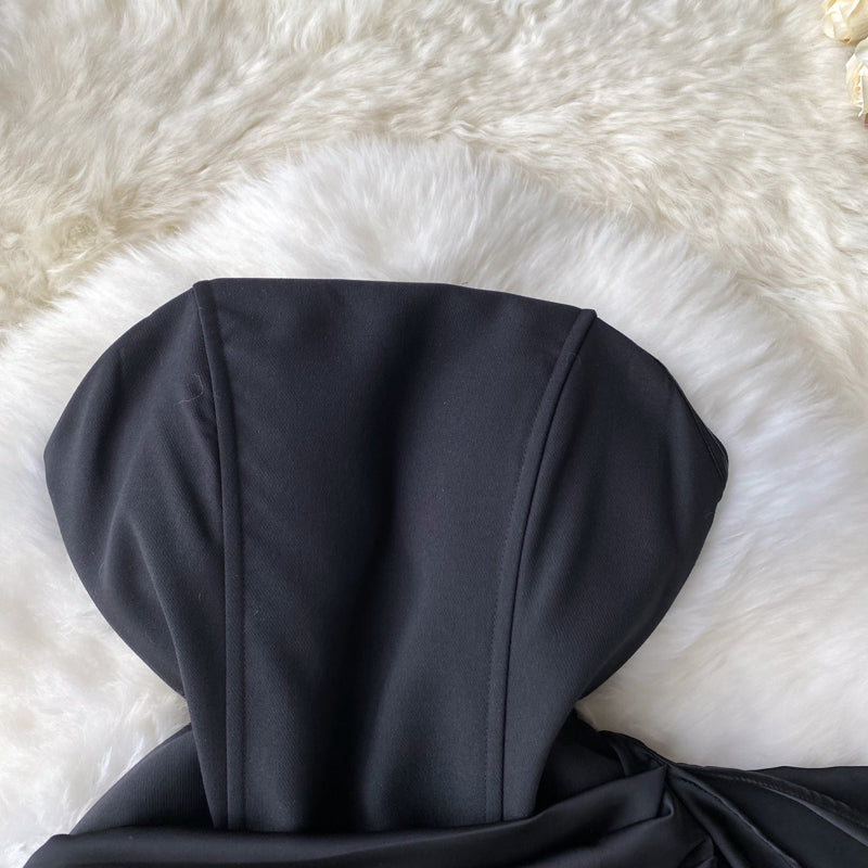 Pressed Ruffle Sheath Black Dress