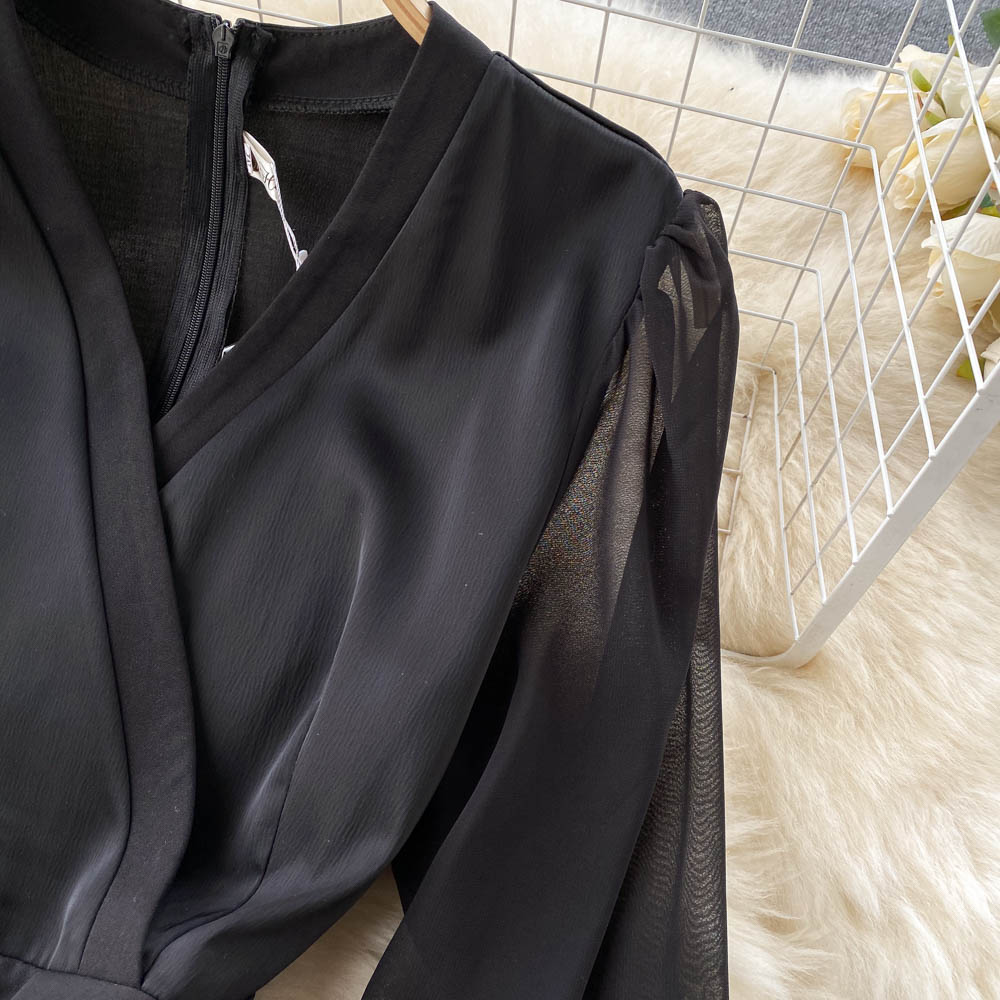 Black V-neck Mesh Patchwork Jumpsuit