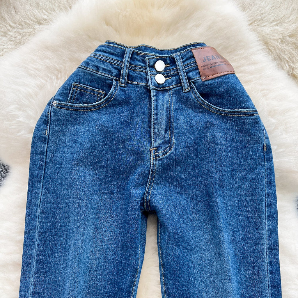 Chic High-waist Straight Ninth Jeans
