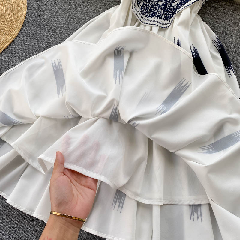 Crew Neck Sleeveless Embroidered Dress