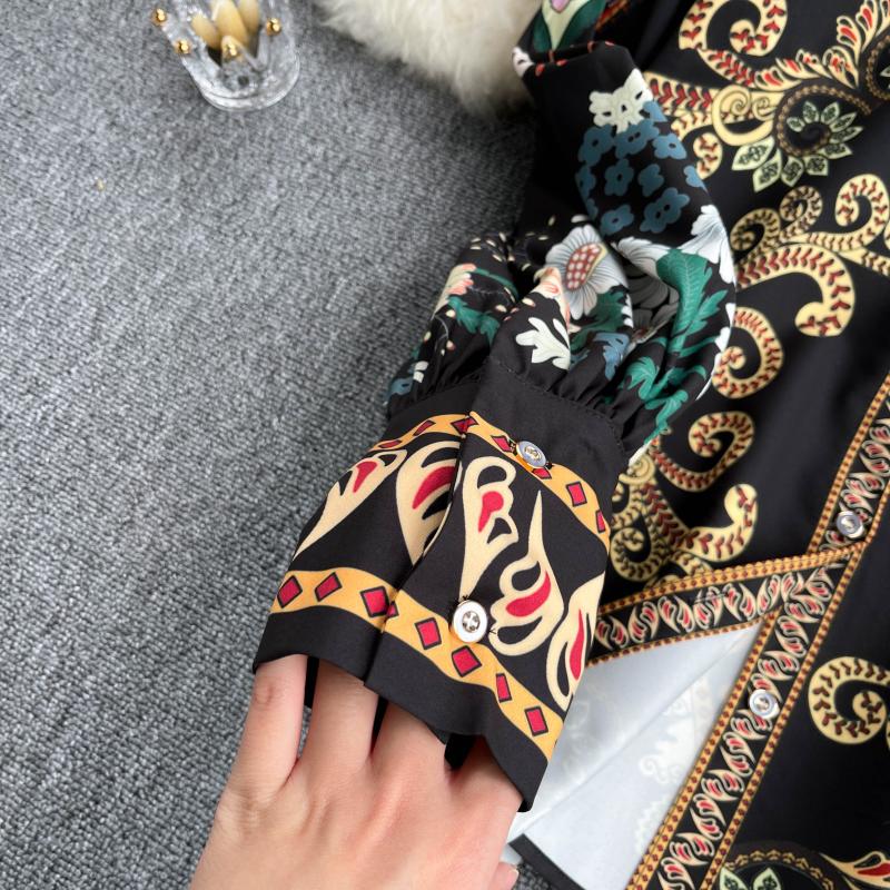 Vintage Totem Printing Top