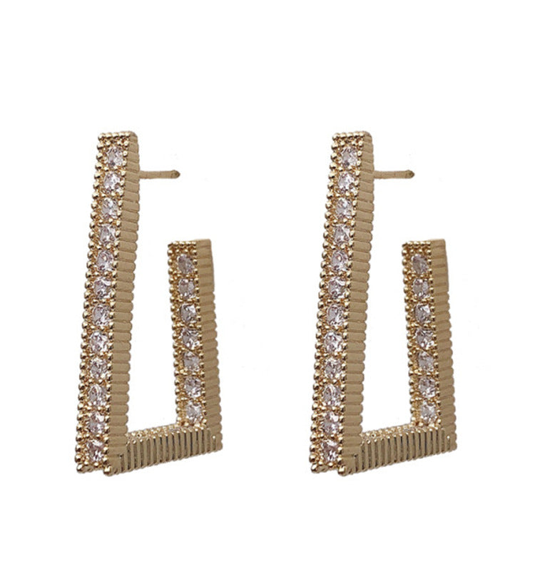 Rectangular-shaped Diamond-set Earrings