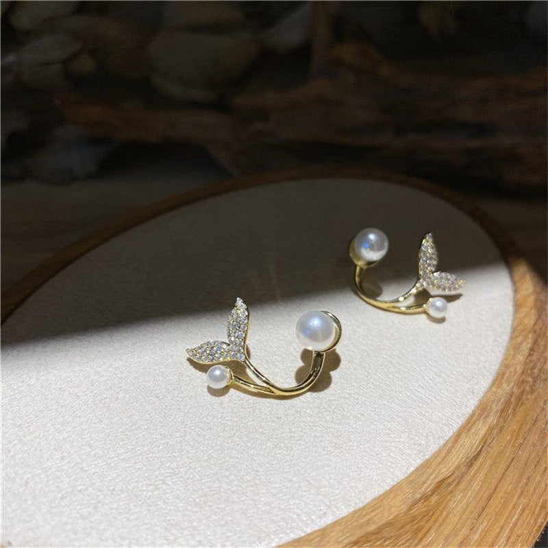 Unique Fishtail Pearl Stud Earrings