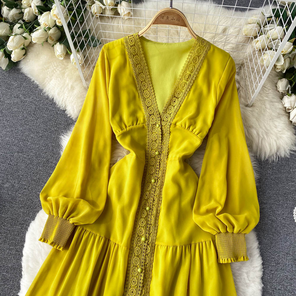 Courtly Lace Trim Single-breasted Dress