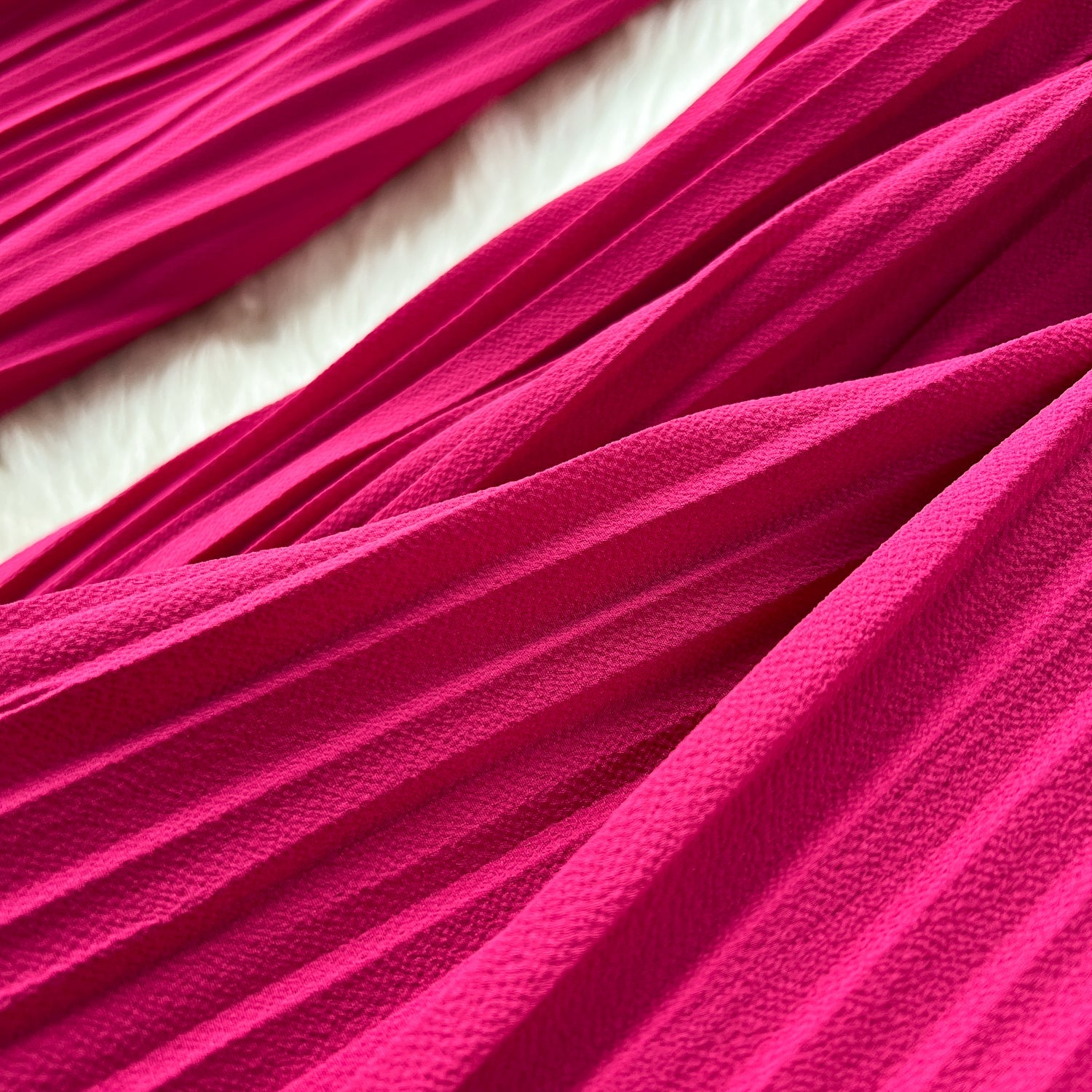 Solid Color Pleated Wide-leg Trousers