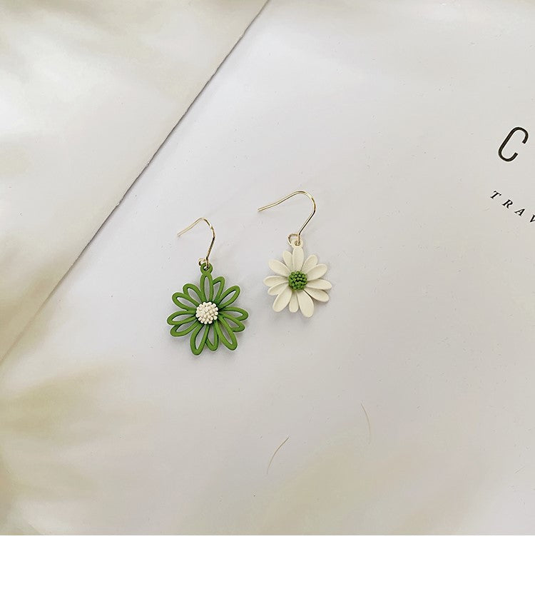 Little Daisy Earrings
