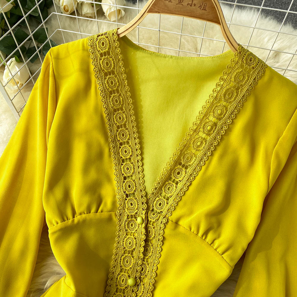 Courtly Lace Trim Single-breasted Dress