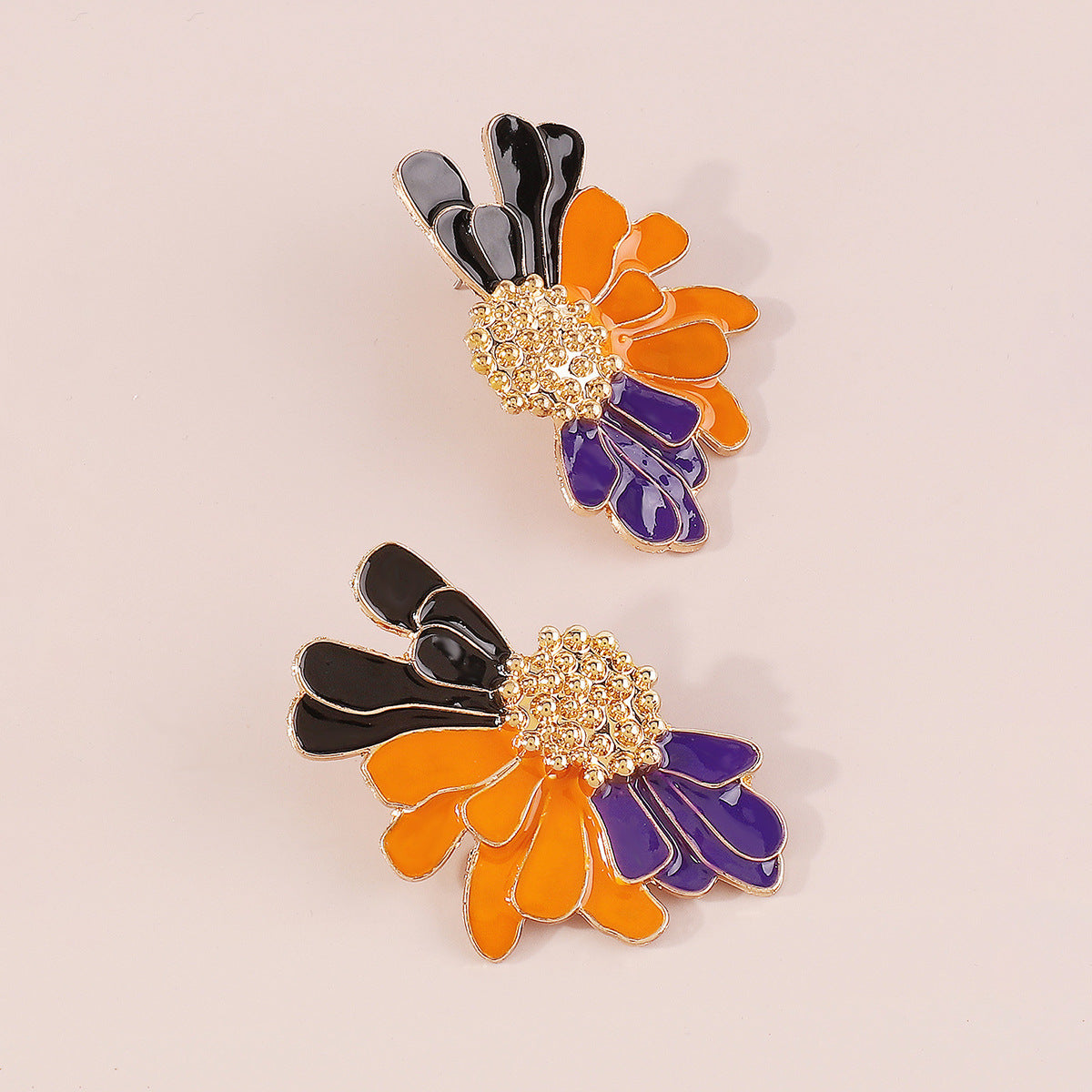 Vintage Alloy Flower Stud Earrings