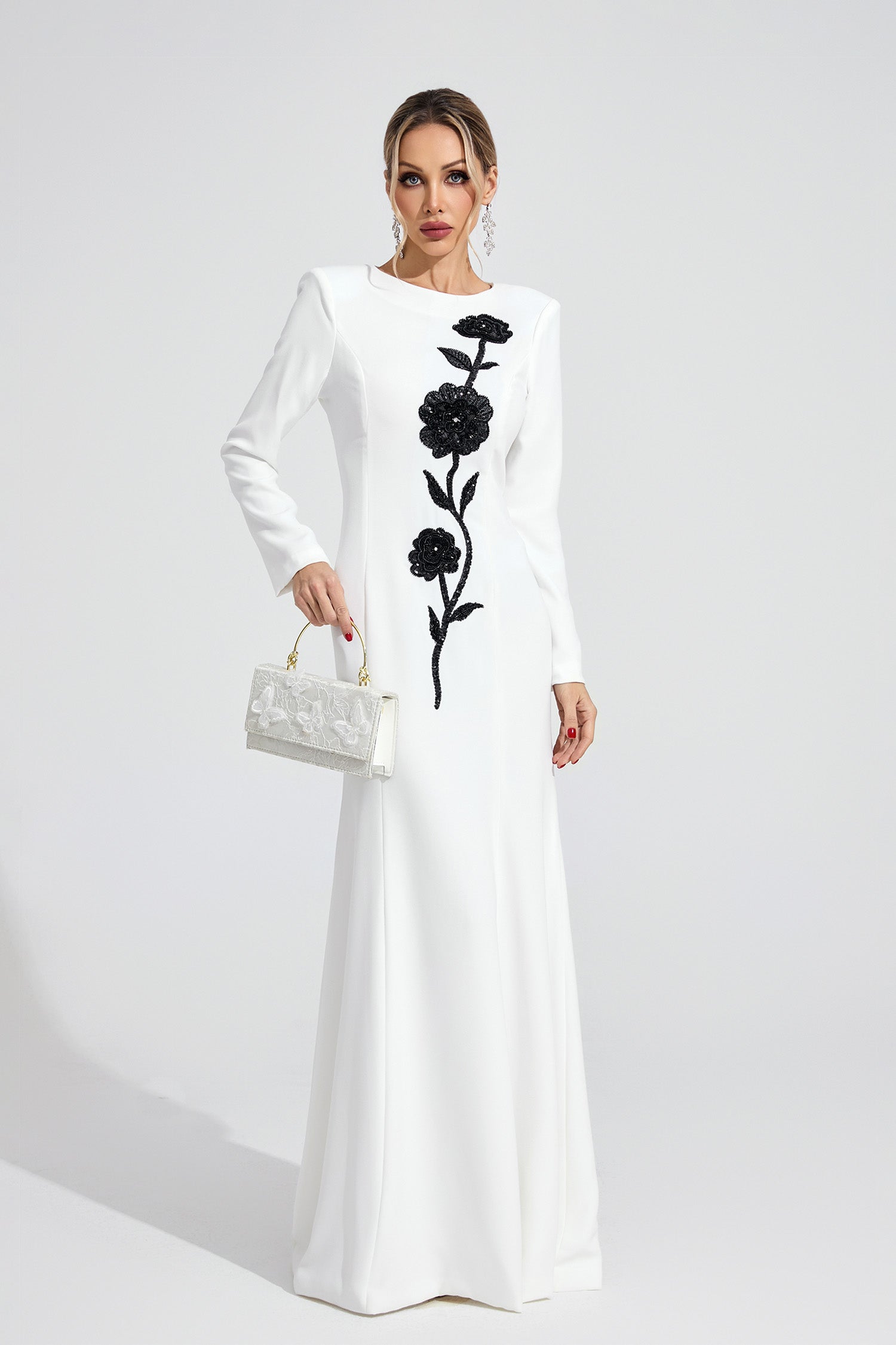Wyverion White Diamond Maxi Dress