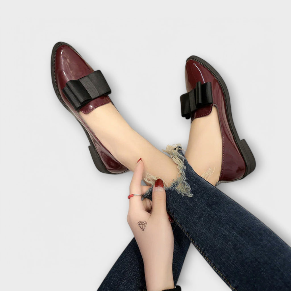 Women's Round-Toe Moccasins